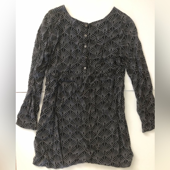 ROXY ~ Long Sleeve Dress (short) . Medium . Simple . - Picture 8 of 8